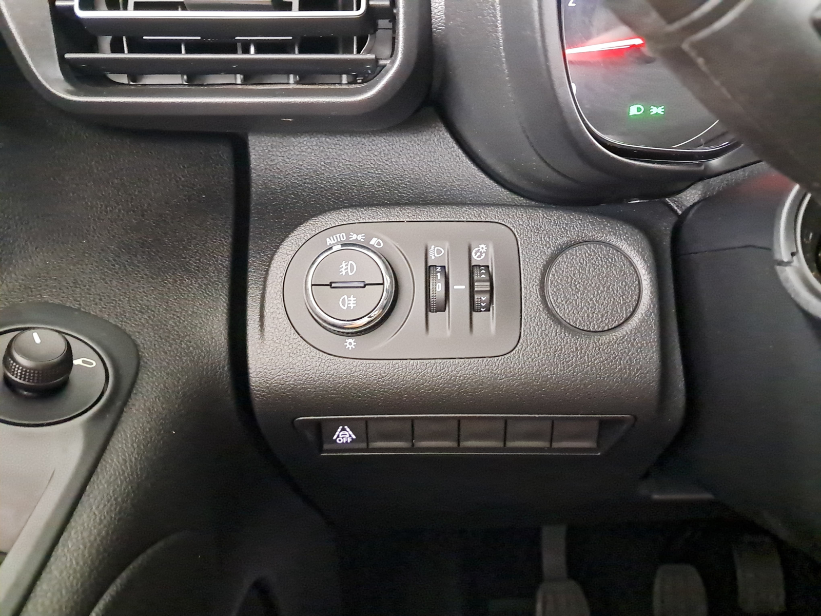 Opel Combo - 2024