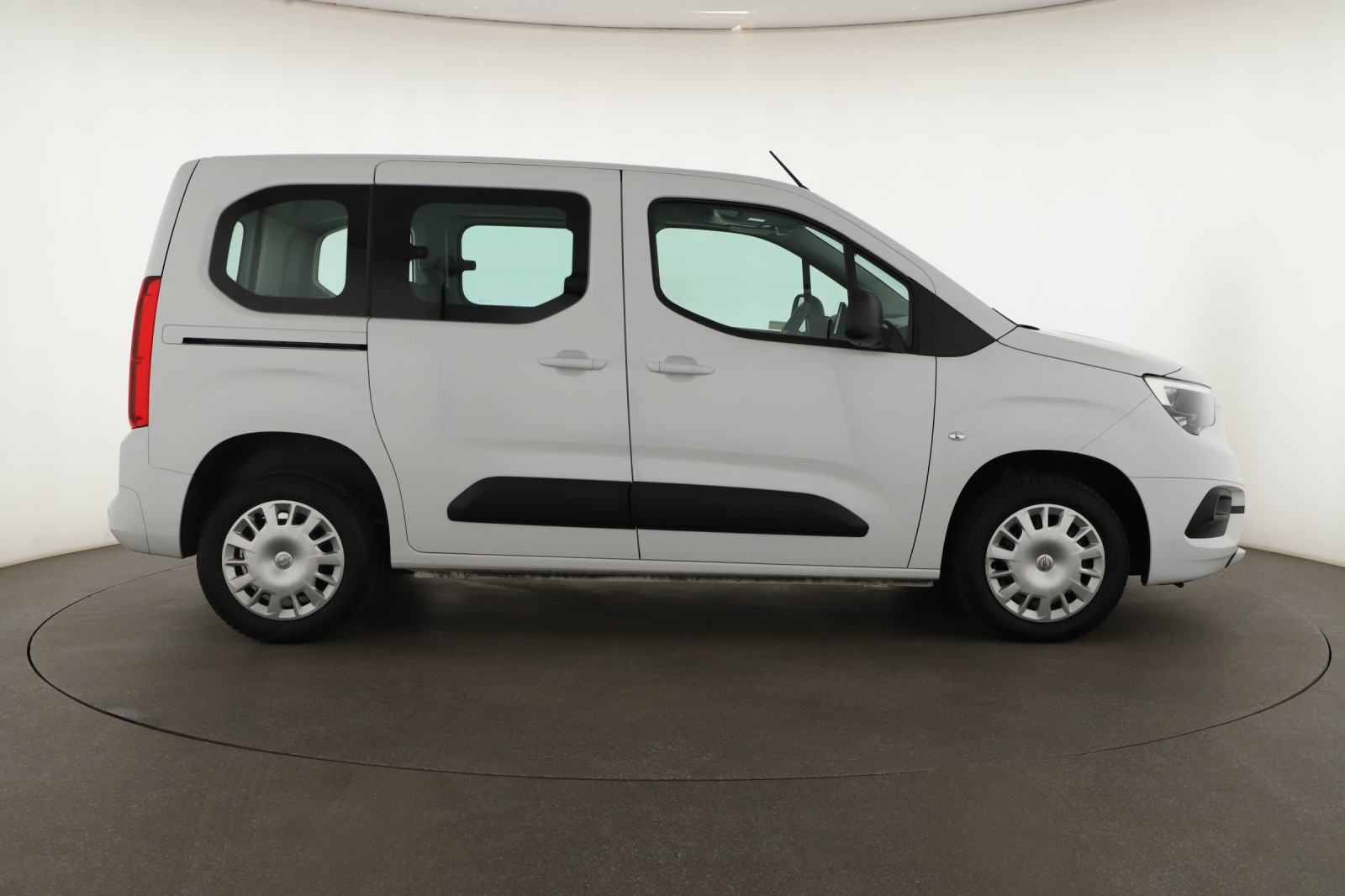 Opel Combo - 2024