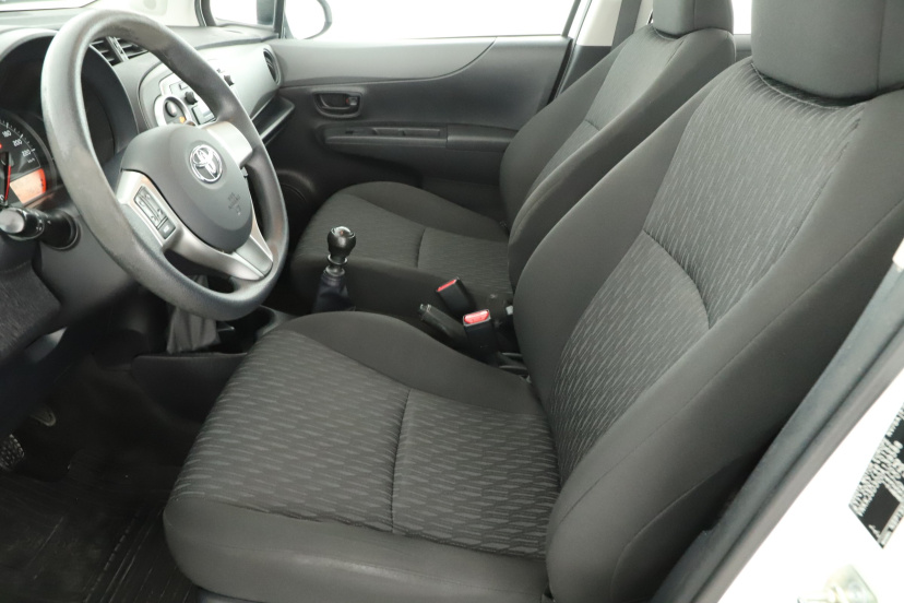 Toyota Yaris, 2013