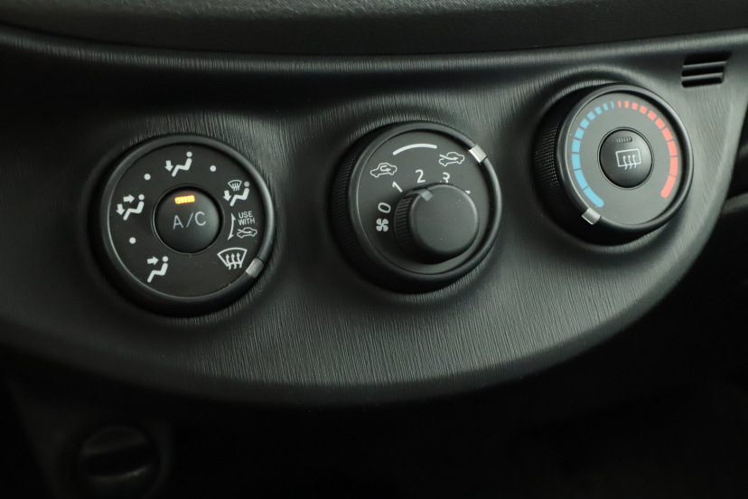Toyota Yaris, 2013