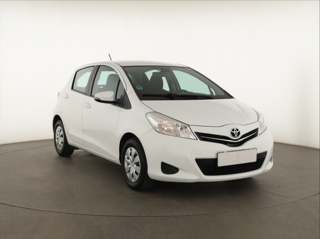 Toyota Yaris 2013