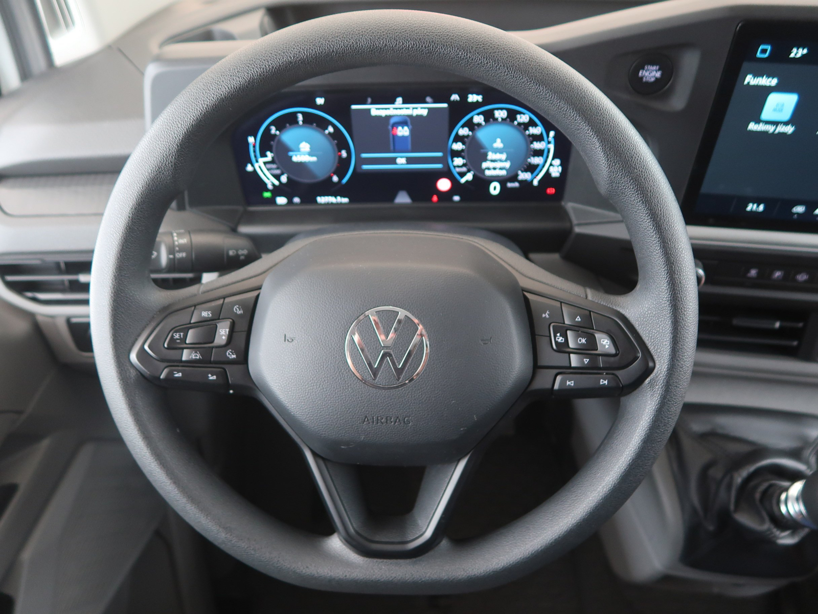 Volkswagen Transporter - 2025