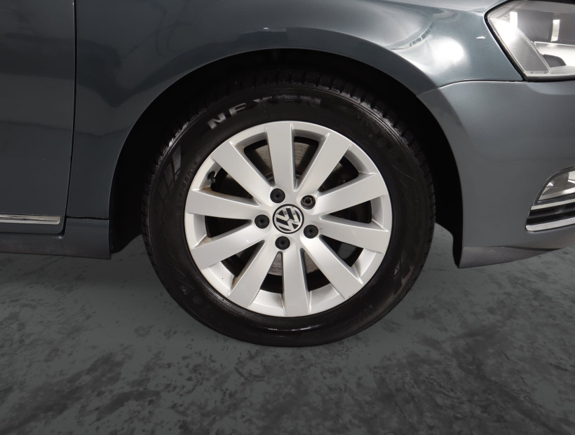 Volkswagen Passat, 2013