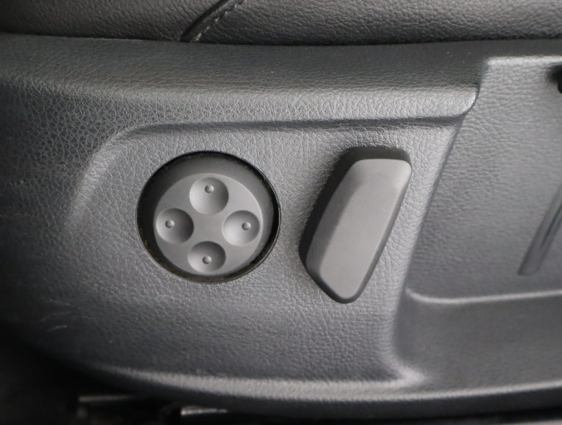 Volkswagen Passat, 2013