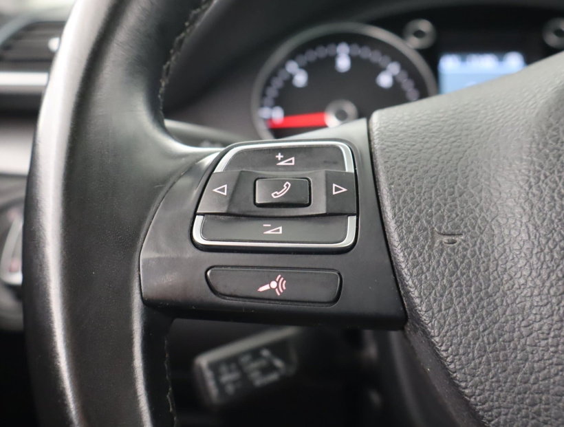 Volkswagen Passat, 2013