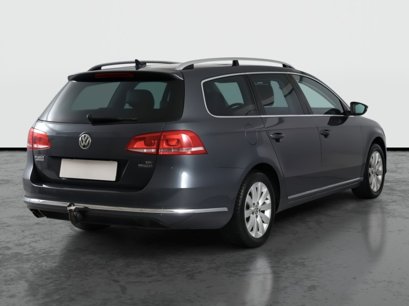 Volkswagen Passat, 2013