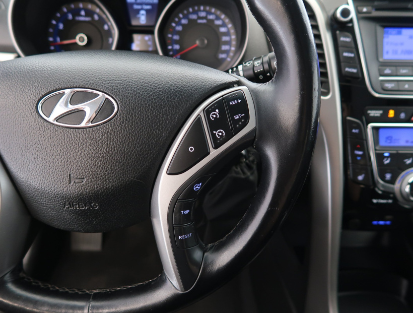 Hyundai i30, 2015
