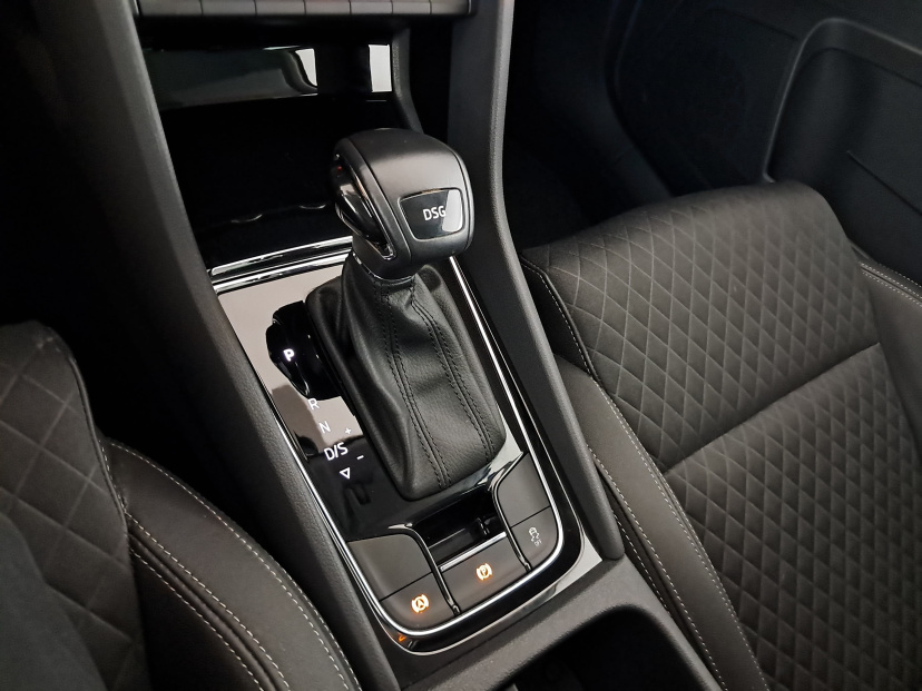 Škoda Karoq, 2021