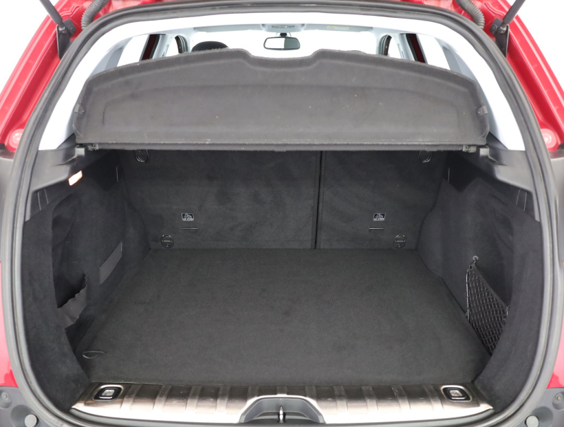 Peugeot 2008, 2016