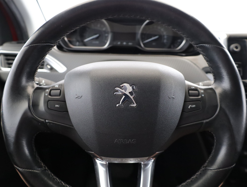 Peugeot 2008, 2016