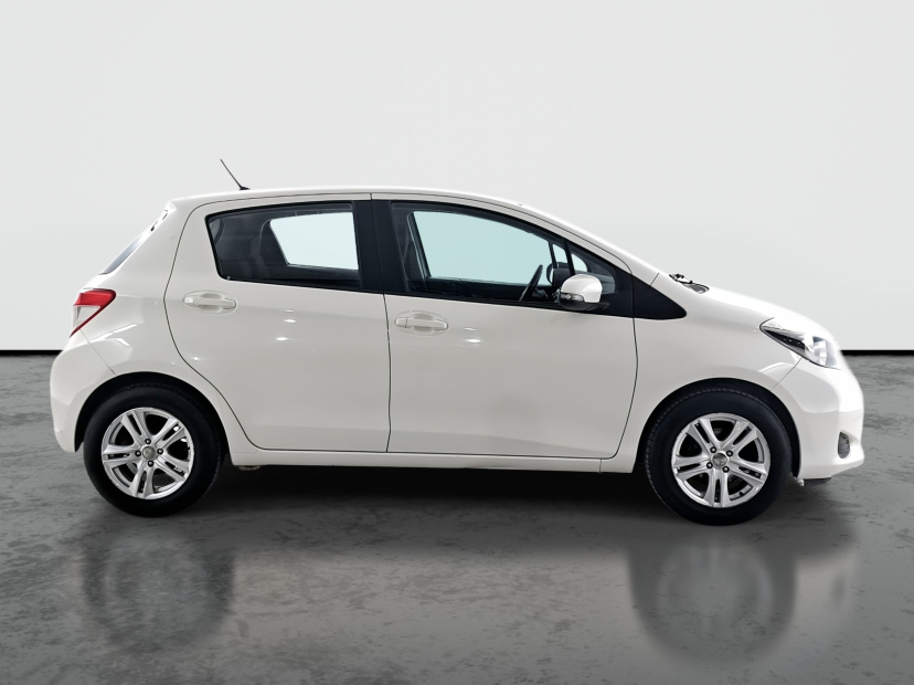 Toyota Yaris, 2012