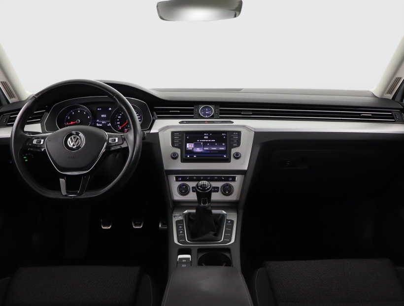 Volkswagen Passat, 2017