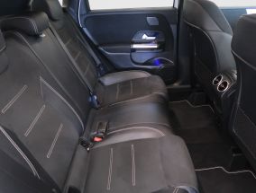 Mercedes-Benz B - 2021