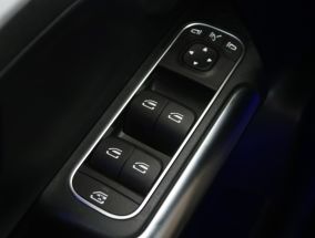 Mercedes-Benz B - 2021
