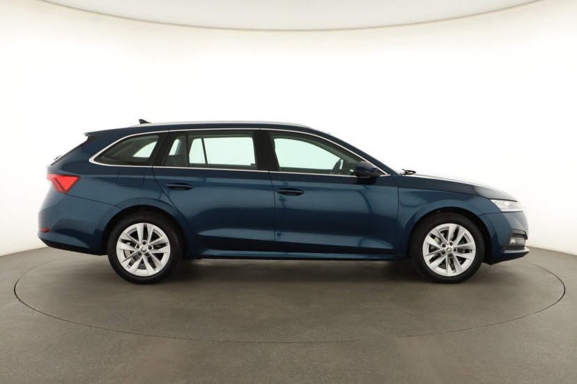 Škoda Octavia, 2022