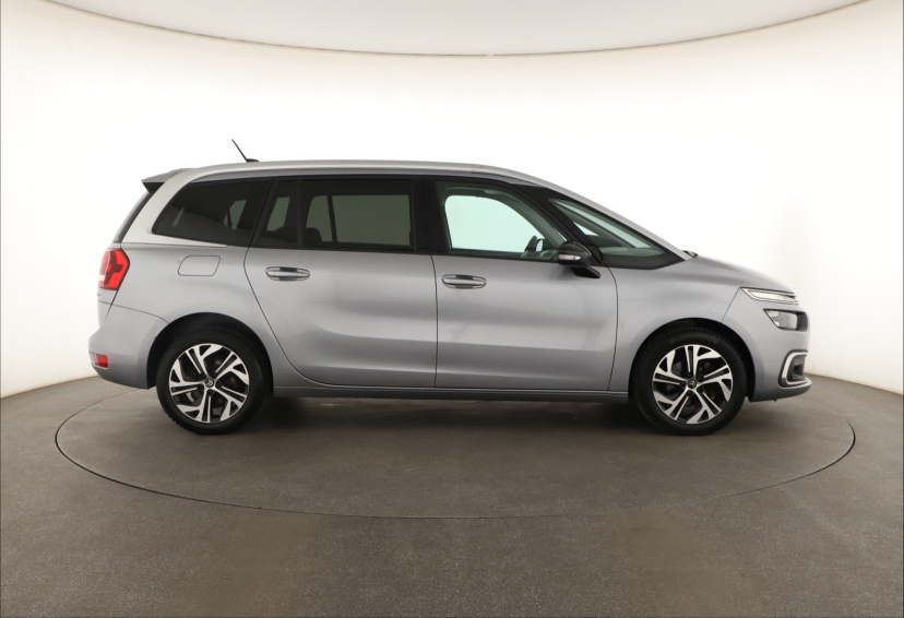 Citroen C4 SpaceTourer, 2022