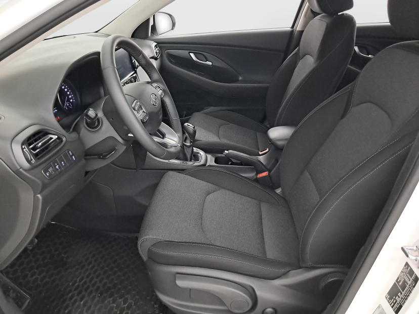 Hyundai i30, 2023
