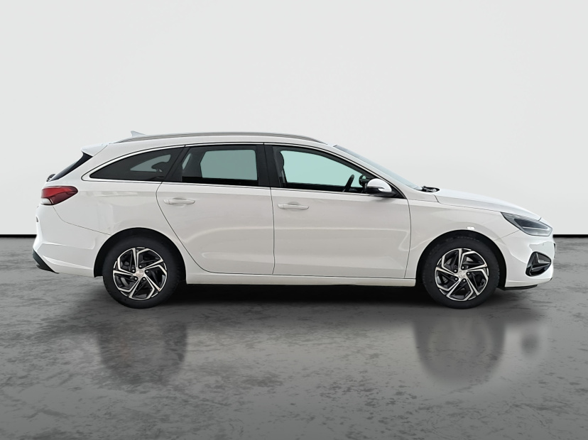 Hyundai i30, 2023