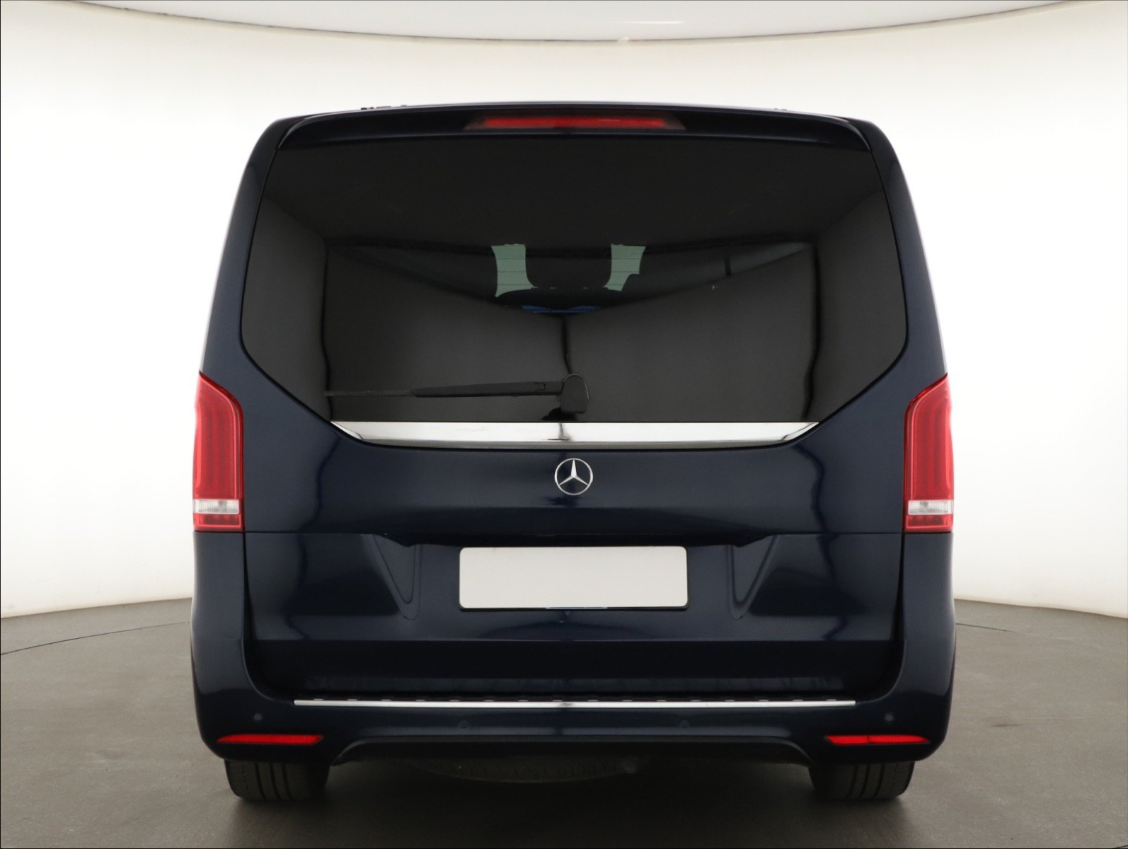 Mercedes-Benz V - 2020