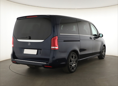 Mercedes-Benz V - 2020