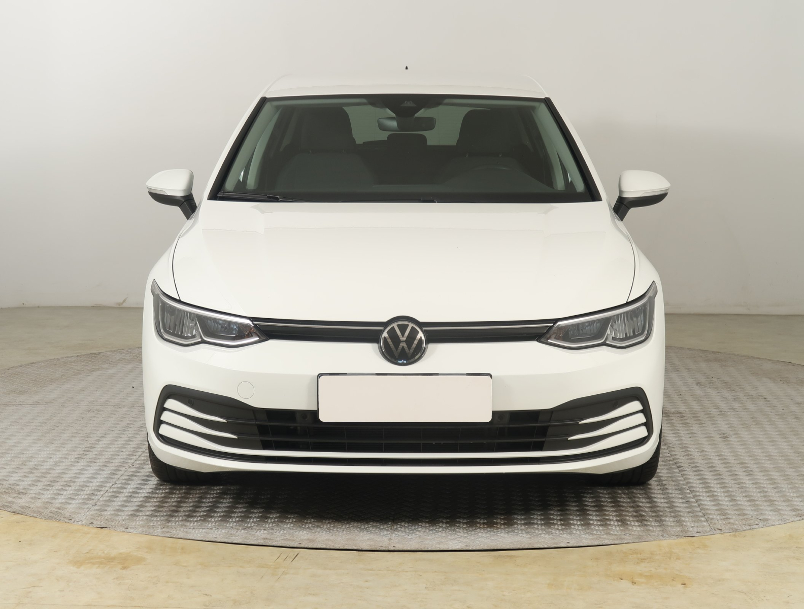 Volkswagen Golf - 2023