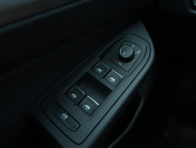 Volkswagen Golf - 2023