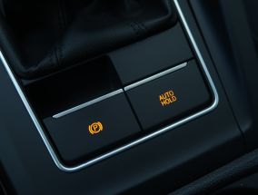 Volkswagen Golf - 2023