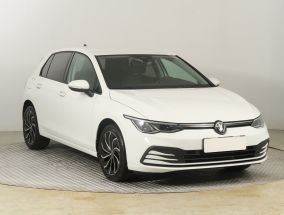 Volkswagen Golf - 2023