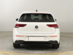 Volkswagen Golf - 2023