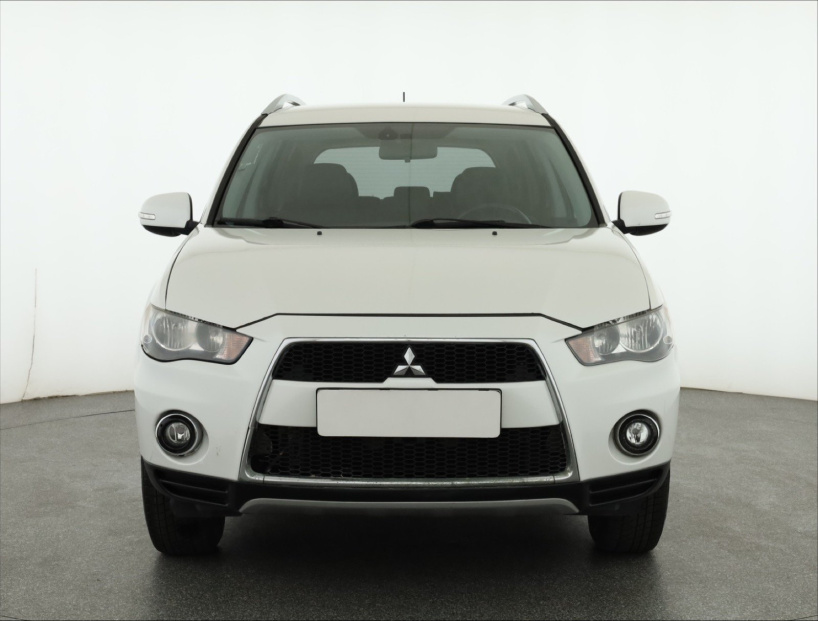 Mitsubishi Outlander, 2010