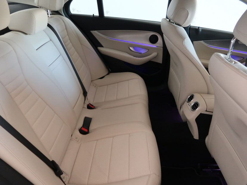 Mercedes-Benz E, 2016