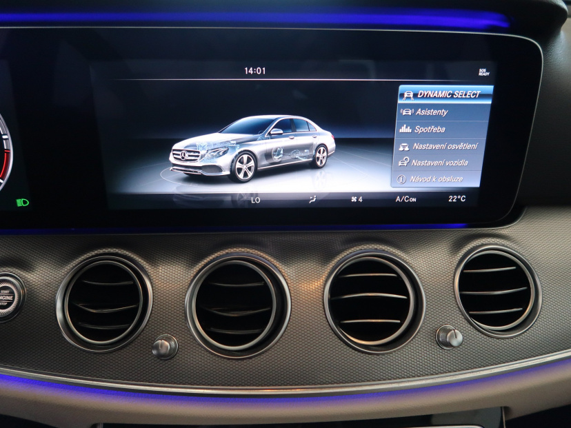 Mercedes-Benz E, 2016