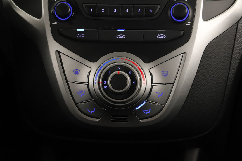 Hyundai ix20, 2013