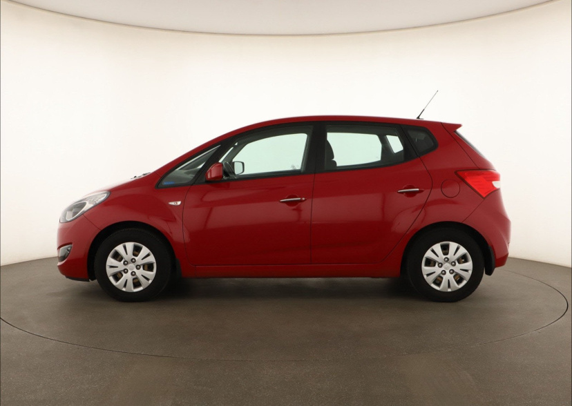 Hyundai ix20, 2013