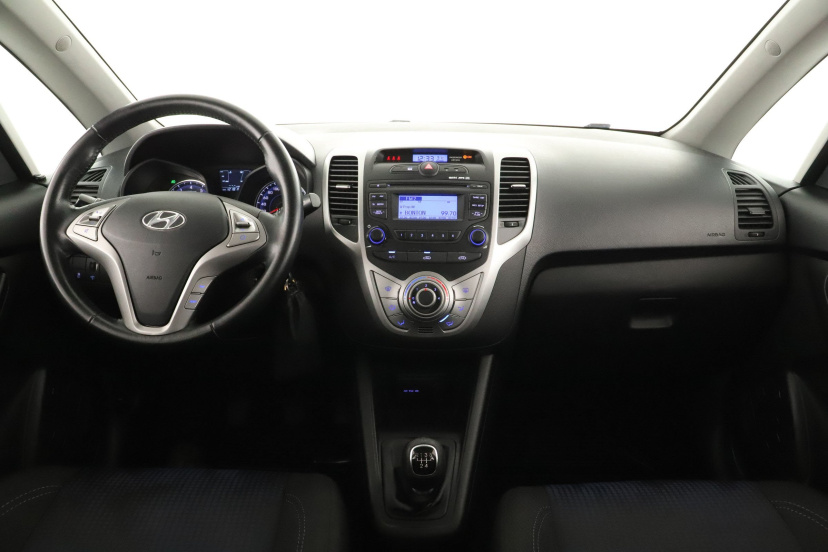 Hyundai ix20, 2013