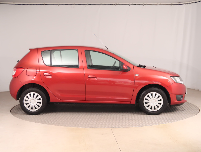 Dacia Sandero, 2016
