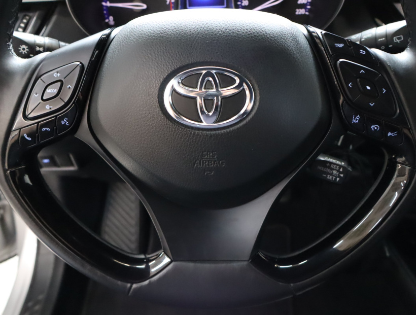 Toyota C-HR, 2019