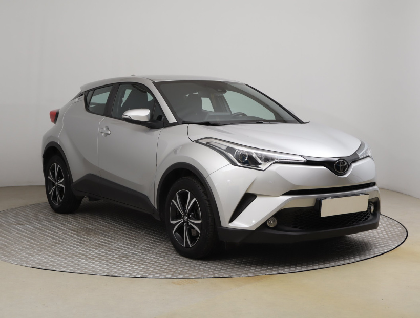 Toyota C-HR, 2019