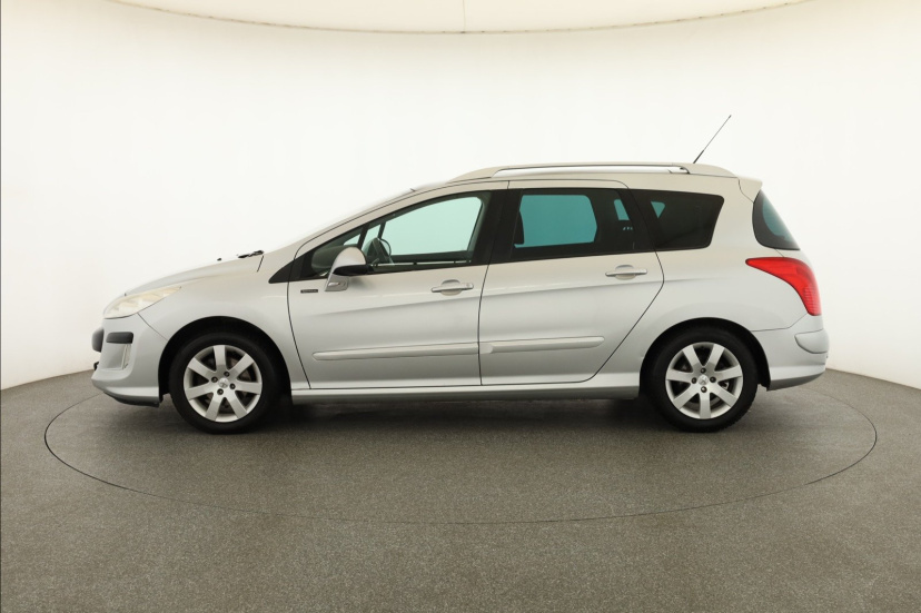 Peugeot 308, 2010