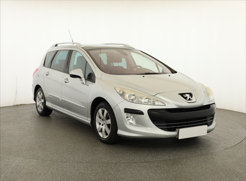 Peugeot 308, 2010
