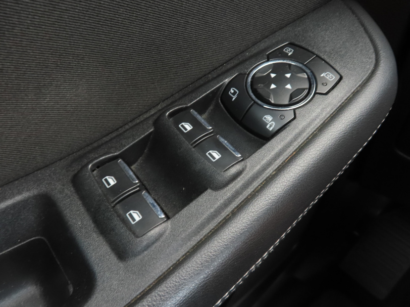 Ford S-Max, 2015