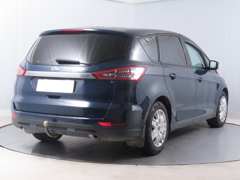 Ford S-Max, 2015