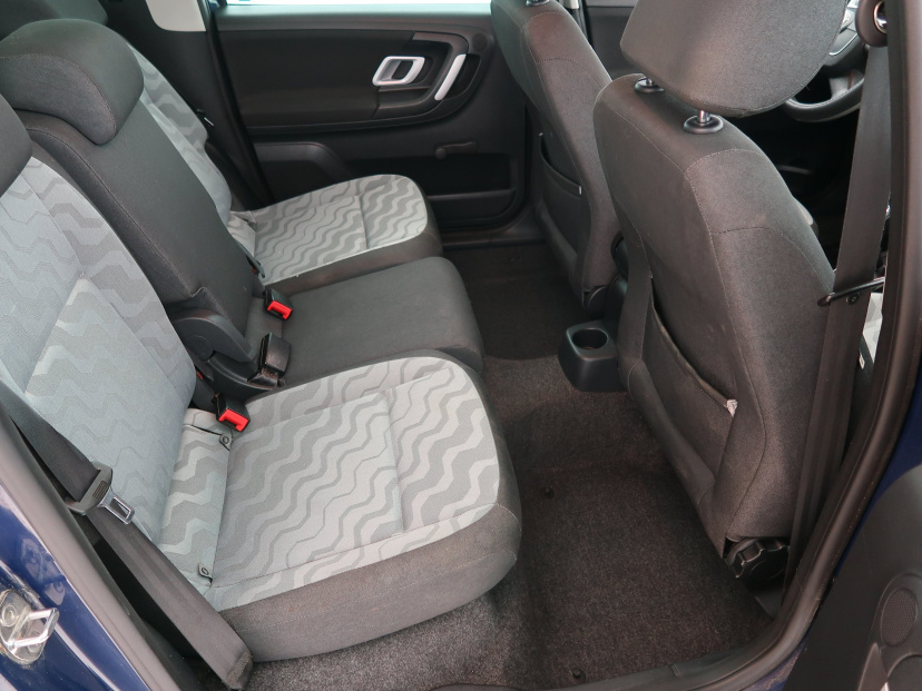 Škoda Roomster, 2009