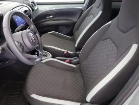 Toyota Aygo X - 2025