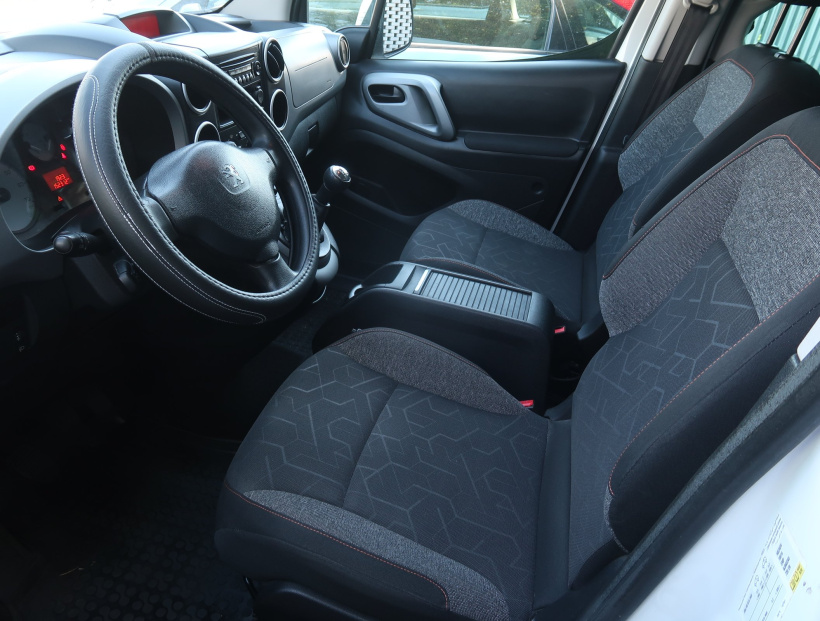 Peugeot Partner, 2016