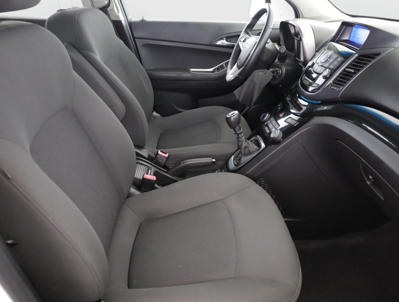 Chevrolet Orlando, 2012