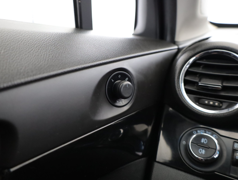 Chevrolet Orlando, 2012
