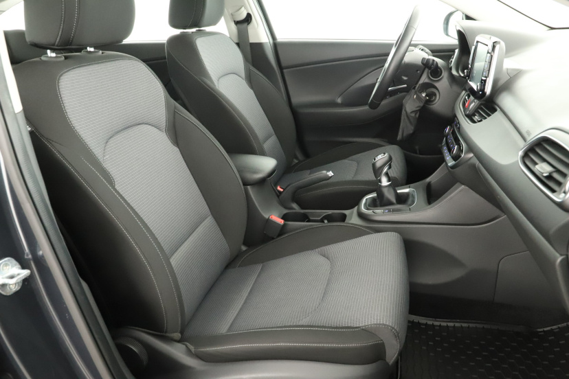 Hyundai i30, 2023