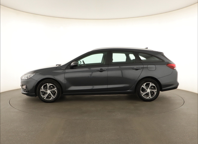 Hyundai i30, 2023