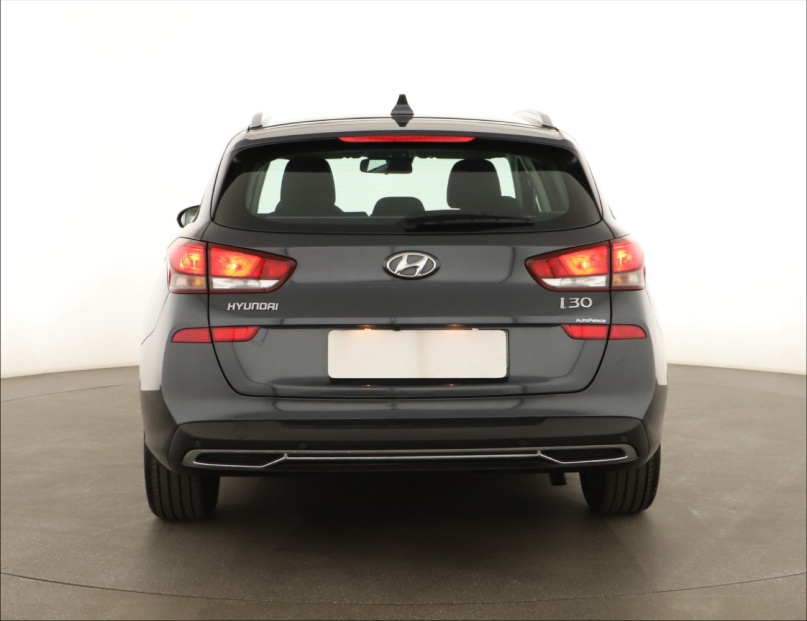 Hyundai i30, 2023